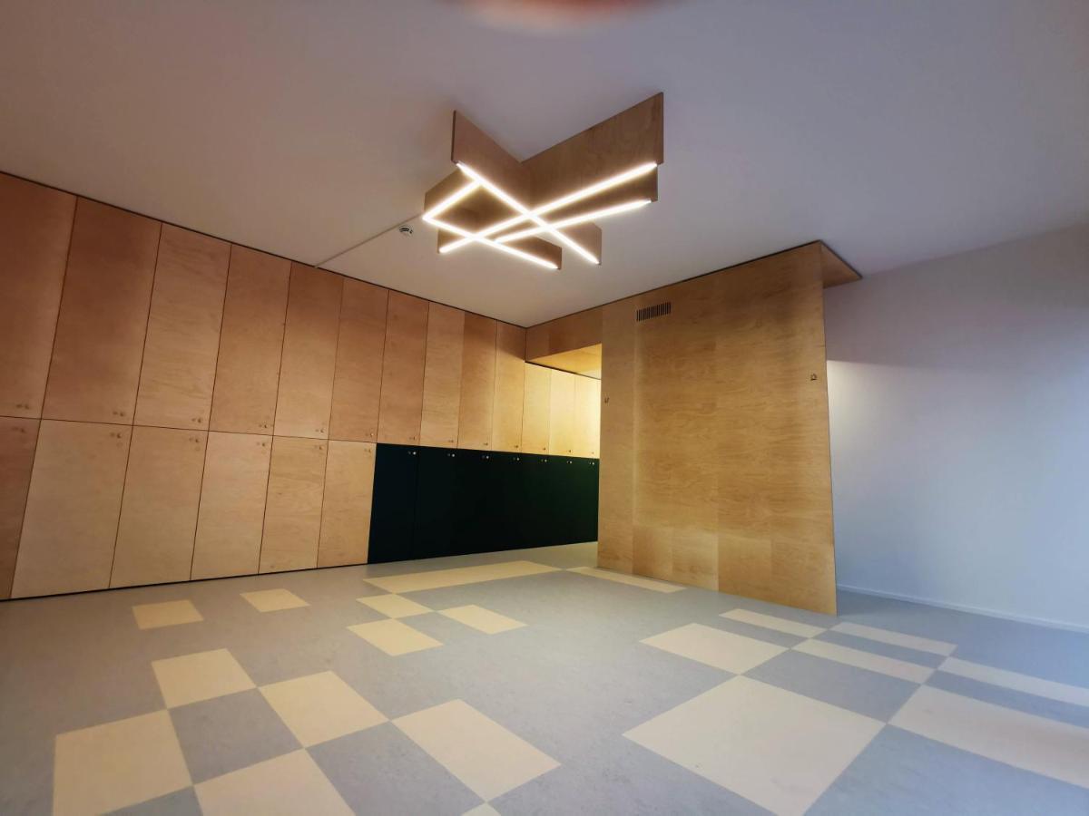 Green Marmot Capsule Hotel Zuerich Bagian luar foto